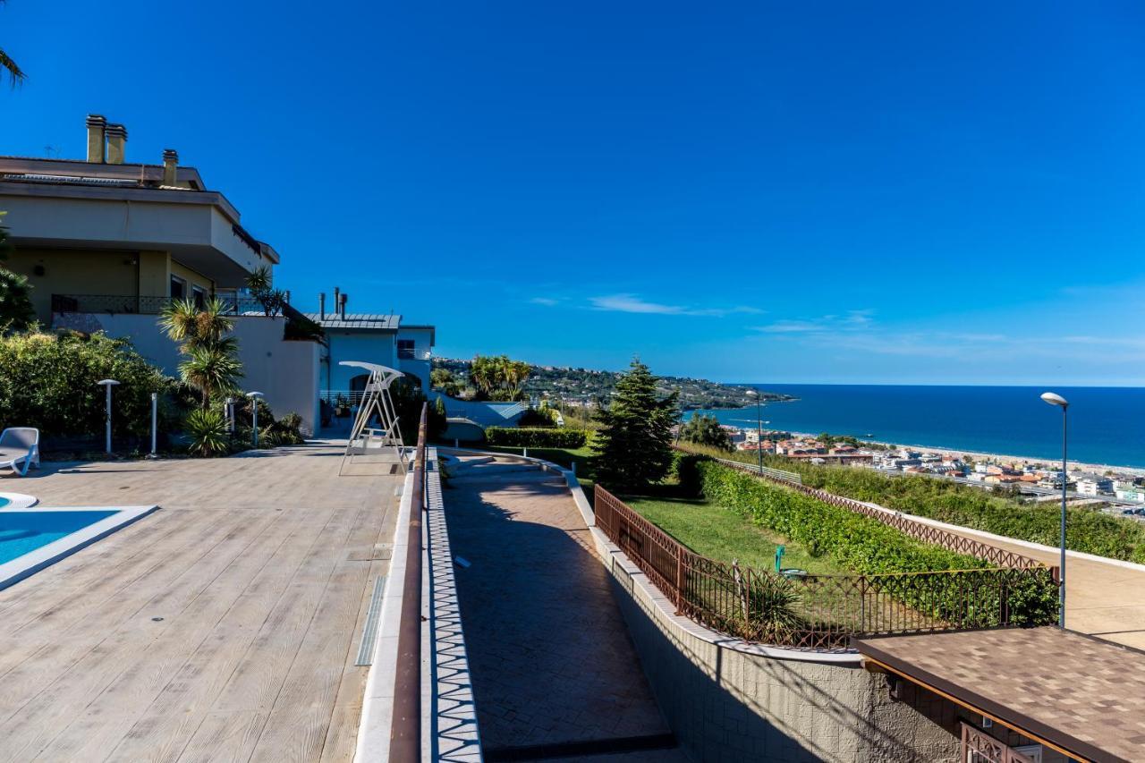 Residenza Borgo Degli Ulivi Holiday home Vasto